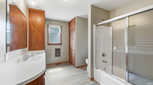 1719 Sinclair Street, Fort Wayne, IN 46808