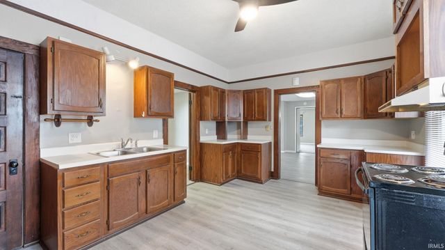 1719 Sinclair Street, Fort Wayne, IN 46808