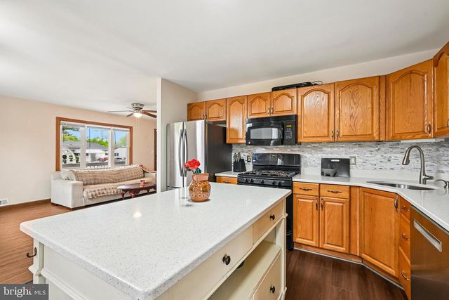 1710 PLEASANTVILLE DR, Glen Burnie, MD 21061