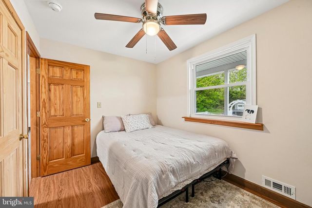 1710 PLEASANTVILLE DR, Glen Burnie, MD 21061