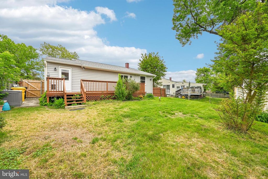 Image 48 of property listing at 1710 PLEASANTVILLE DR, Glen Burnie, MD 21061