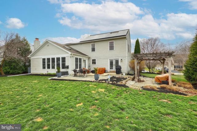 4203 BRITAIN DR, York, PA 17402