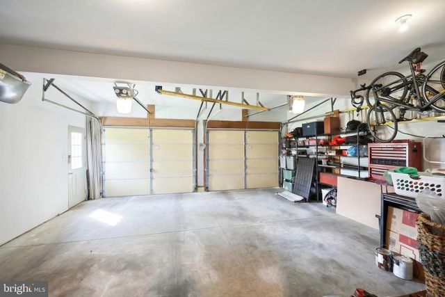 4203 BRITAIN DR, York, PA 17402