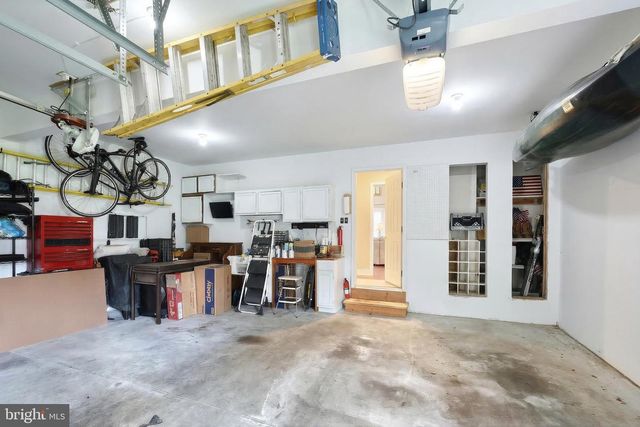 4203 BRITAIN DR, York, PA 17402