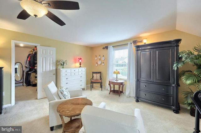 4203 BRITAIN DR, York, PA 17402