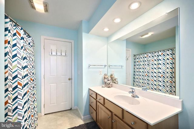 4203 BRITAIN DR, York, PA 17402