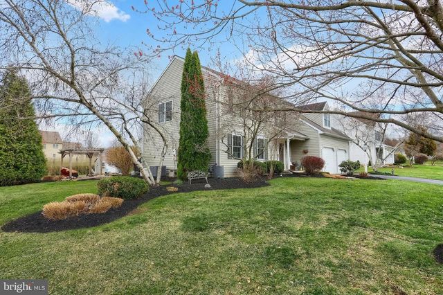 4203 BRITAIN DR, York, PA 17402