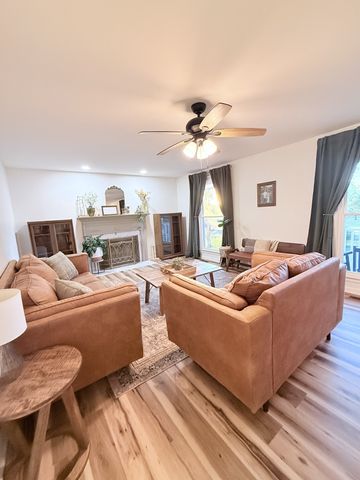 6023 Wayman Dunn Rd, Springfield, TN 37172