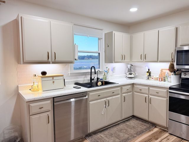 6023 Wayman Dunn Rd, Springfield, TN 37172