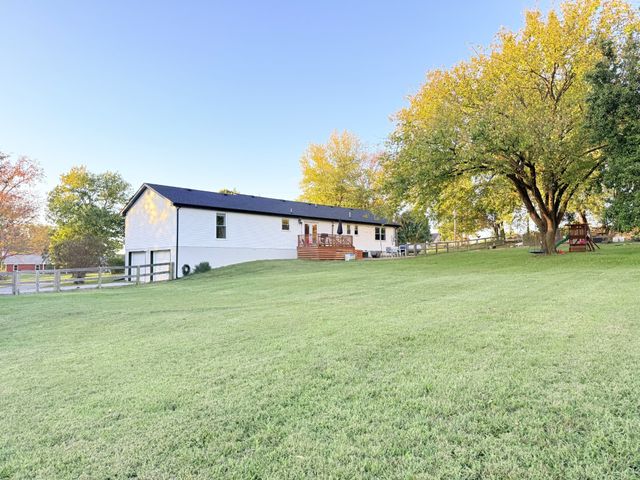 6023 Wayman Dunn Rd, Springfield, TN 37172