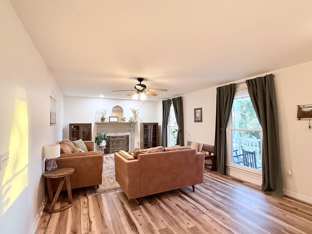 6023 Wayman Dunn Rd, Springfield, TN 37172