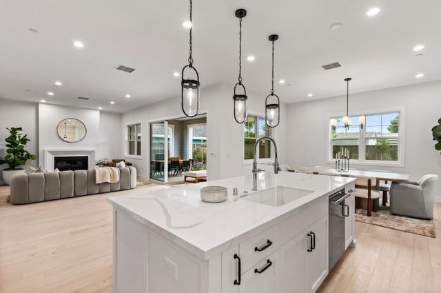 1759 Willowhurst Avenue, San Jose, CA 95125