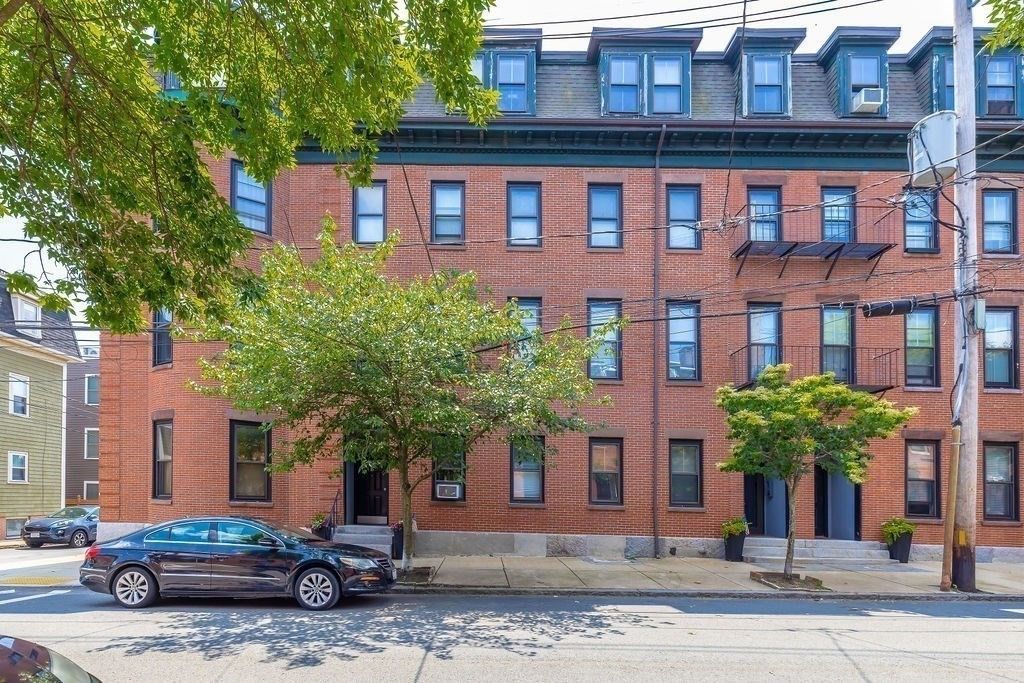 34 Tremont Street 6, Chelsea, MA 02150
