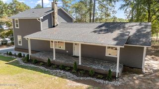 118 Devonshire Avenue E, West End, NC 27376