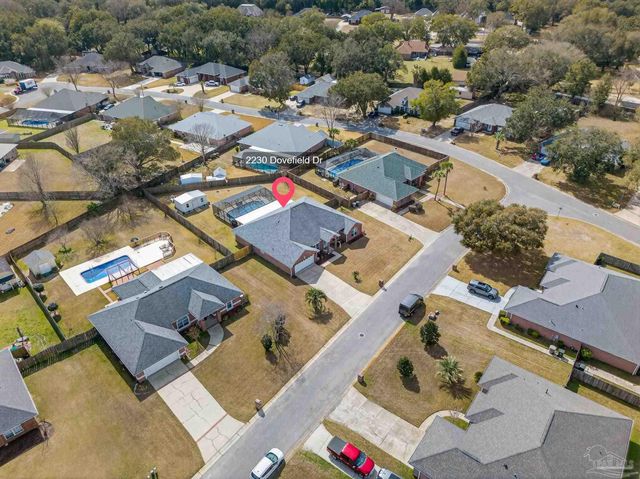 2230 Dovefield Dr, Pensacola, FL 32534