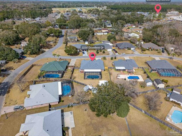 2230 Dovefield Dr, Pensacola, FL 32534