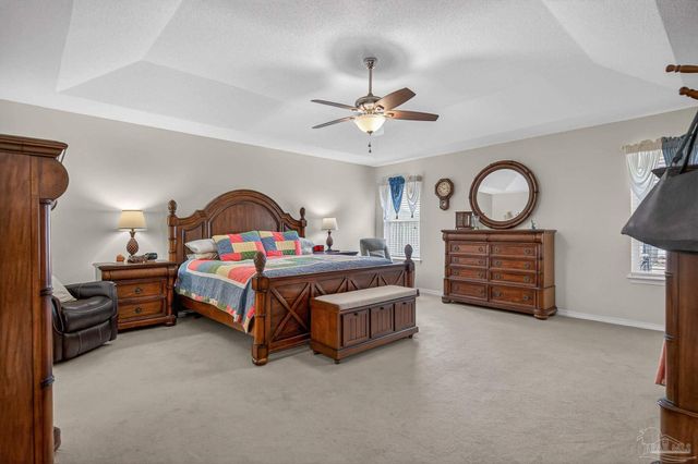 2230 Dovefield Dr, Pensacola, FL 32534