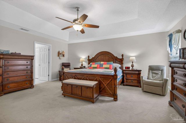 2230 Dovefield Dr, Pensacola, FL 32534