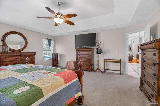 2230 Dovefield Dr, Pensacola, FL 32534