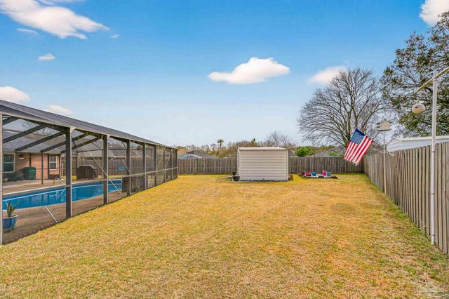 2230 Dovefield Dr, Pensacola, FL 32534