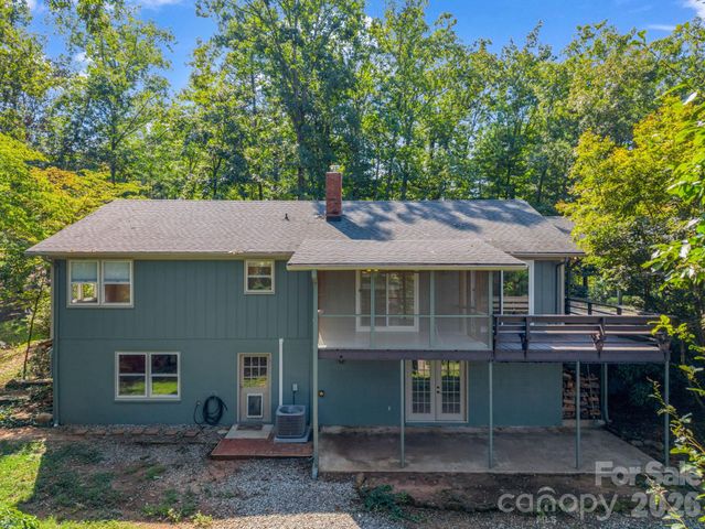 93 Dogwood Court, Tryon, NC 28782
