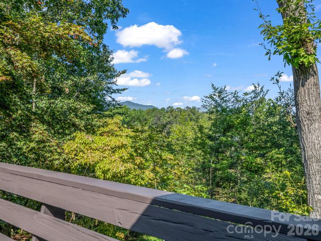 93 Dogwood Court, Tryon, NC 28782