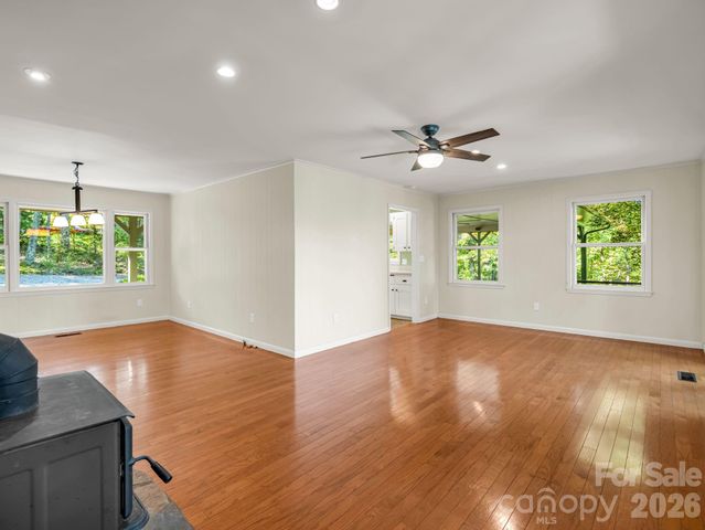 93 Dogwood Court, Tryon, NC 28782