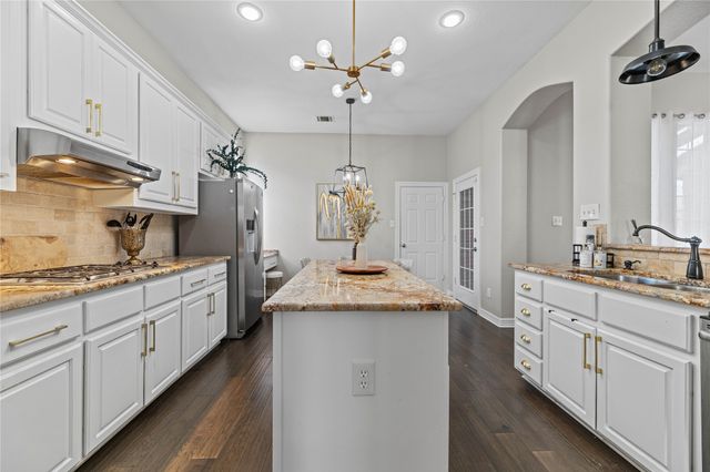 4301 Brady Drive, Plano, TX 75024