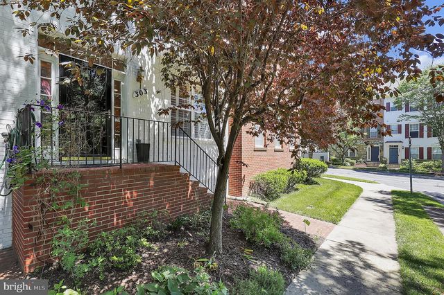 303 GARDEN VIEW SQ, Rockville, MD 20850