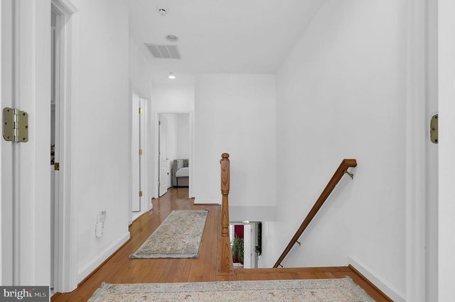 303 GARDEN VIEW SQ, Rockville, MD 20850