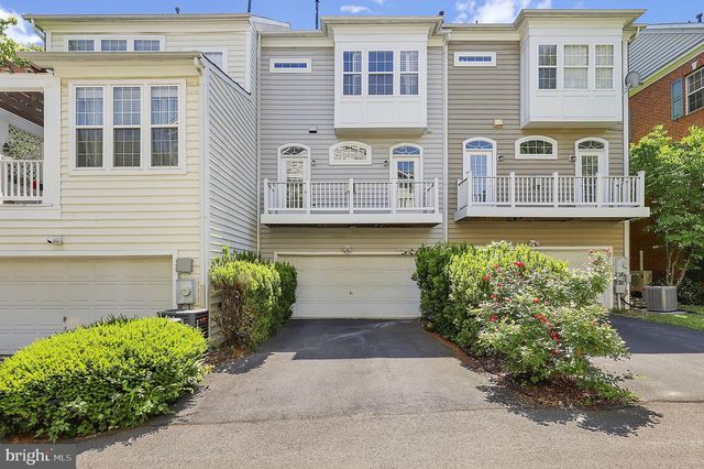 303 GARDEN VIEW SQ, Rockville, MD 20850