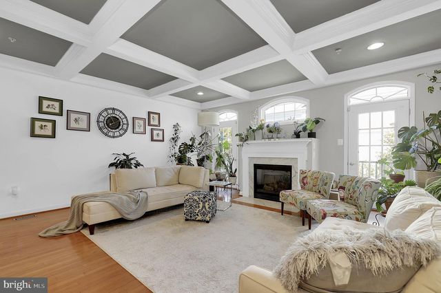 303 GARDEN VIEW SQ, Rockville, MD 20850