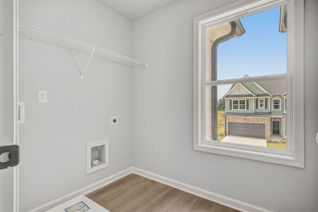 40 Crest Drive 24, Hartwell, GA 30643