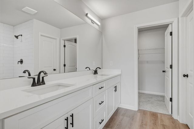 40 Crest Drive 24, Hartwell, GA 30643