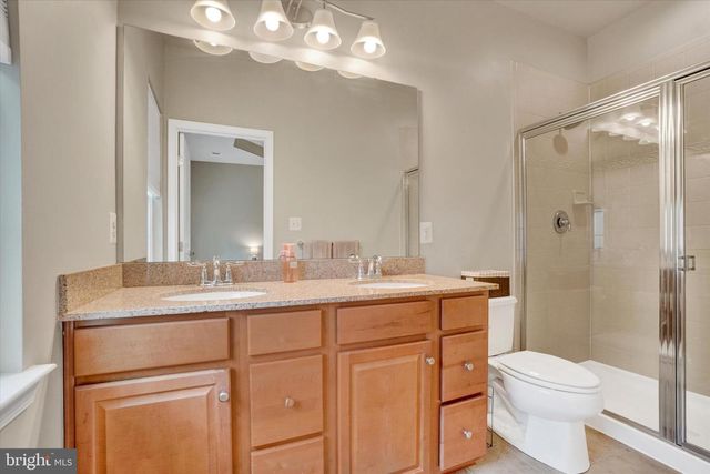 1244 ELDERSLIE LN, York, PA 17403