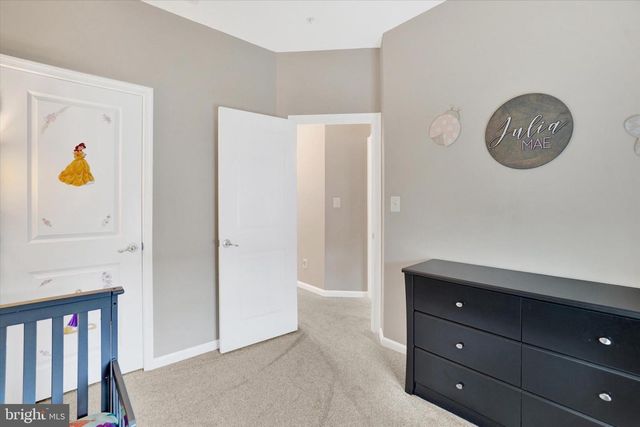 1244 ELDERSLIE LN, York, PA 17403