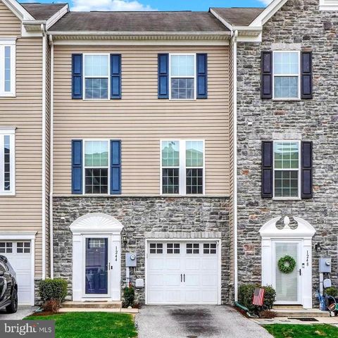 1244 ELDERSLIE LN, York, PA 17403