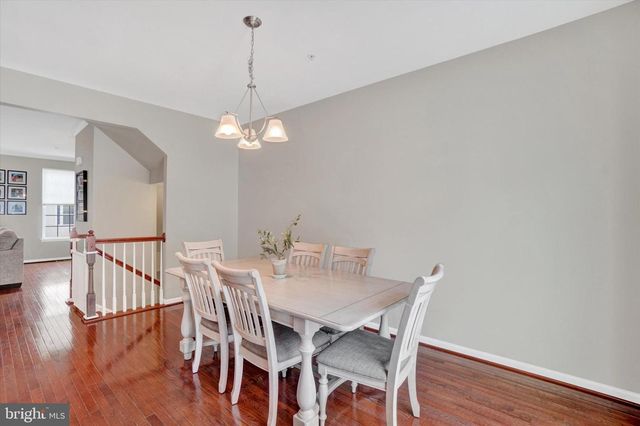1244 ELDERSLIE LN, York, PA 17403