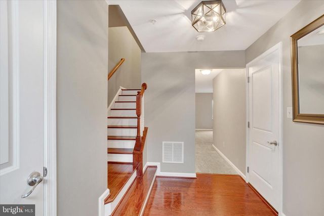 1244 ELDERSLIE LN, York, PA 17403