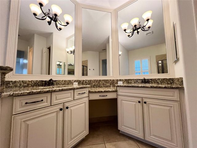 8213 PRESTBURY DRIVE, Orlando, FL 32832
