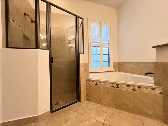 8213 PRESTBURY DRIVE, Orlando, FL 32832