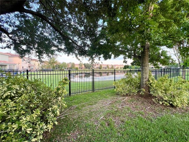 8213 PRESTBURY DRIVE, Orlando, FL 32832