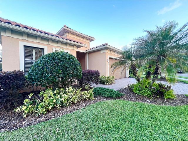 8213 PRESTBURY DRIVE, Orlando, FL 32832