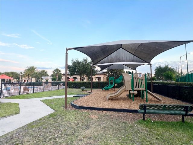 8213 PRESTBURY DRIVE, Orlando, FL 32832