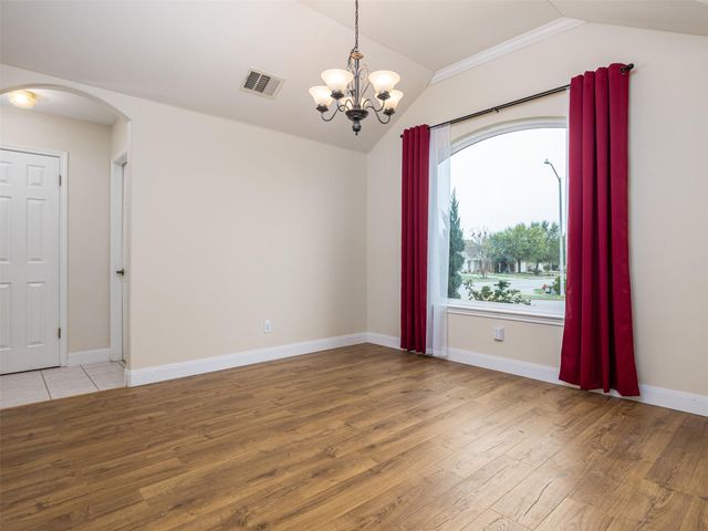 907 Ridgemont CIR, Leander, TX 78641