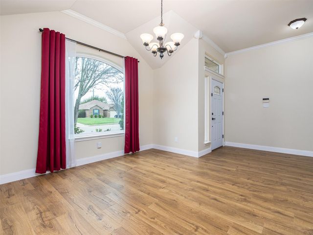 907 Ridgemont CIR, Leander, TX 78641