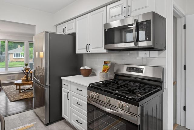1607 Clarence Street, Saint Paul, MN 55106