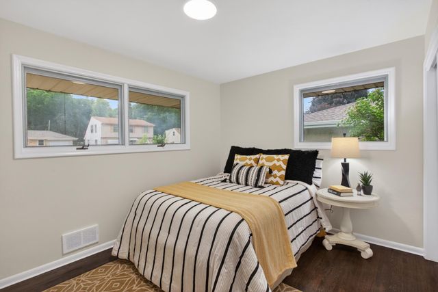 1607 Clarence Street, Saint Paul, MN 55106