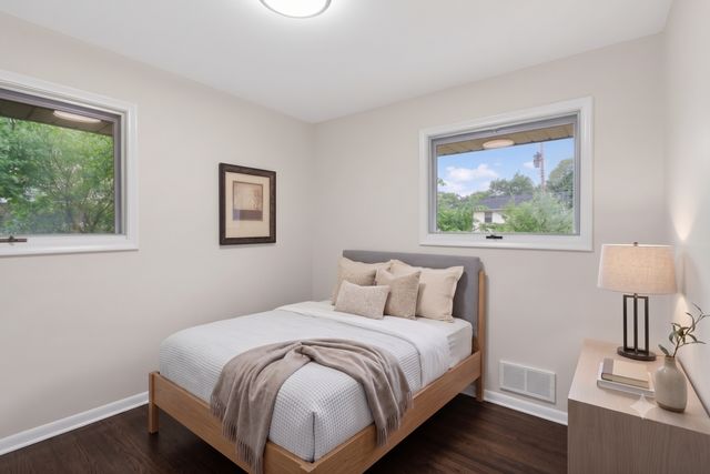 1607 Clarence Street, Saint Paul, MN 55106