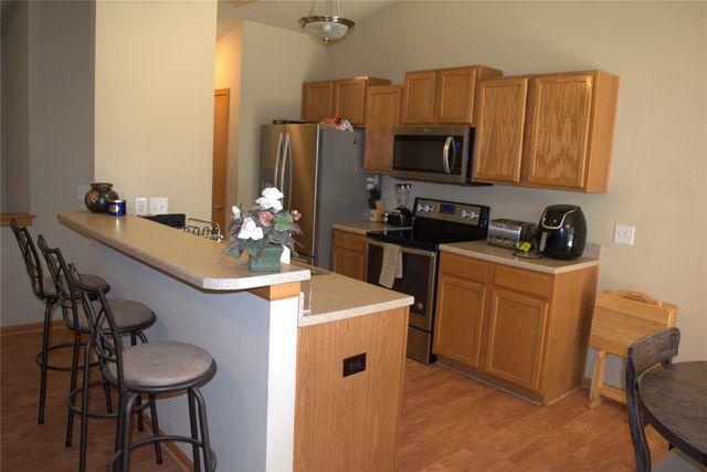2467 E Porter Avenue, Des Moines, IA 50320